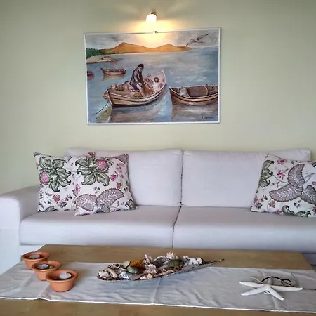 Spacious Seaside On The Wave Semesterbostad *